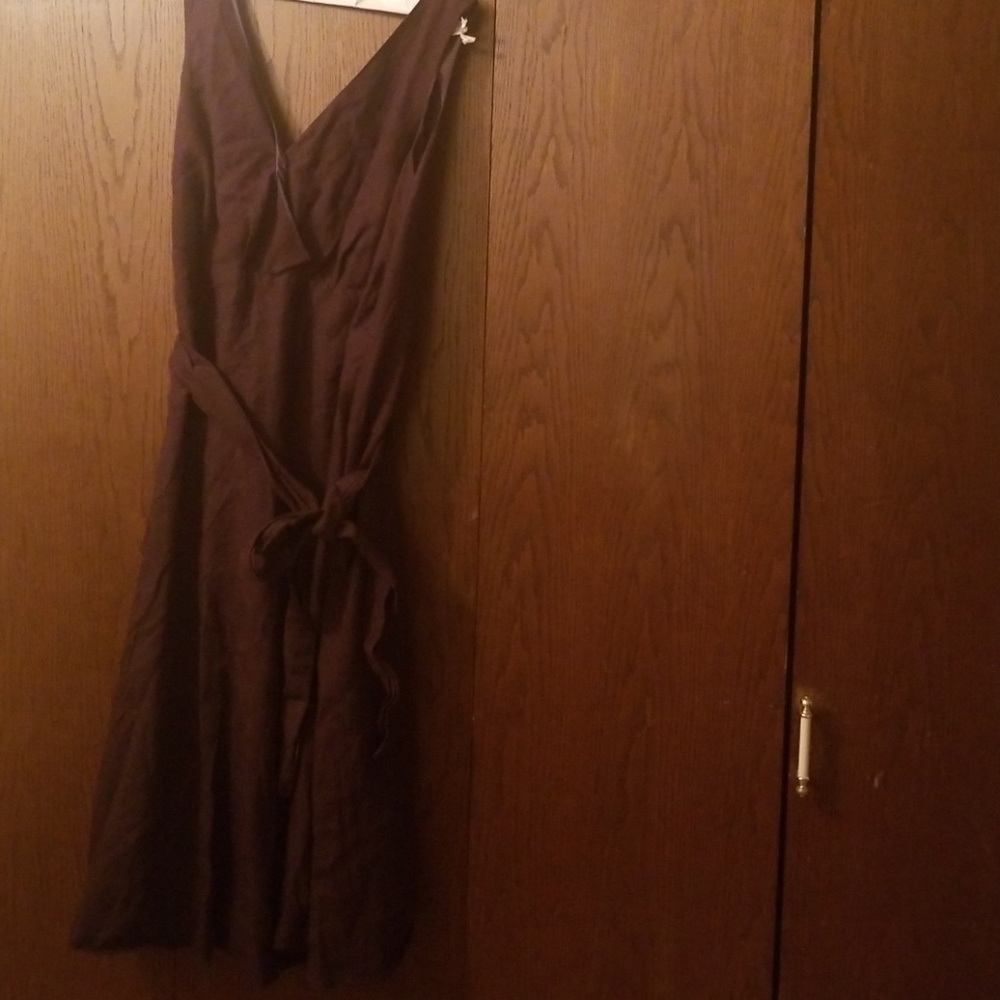 Brown dress